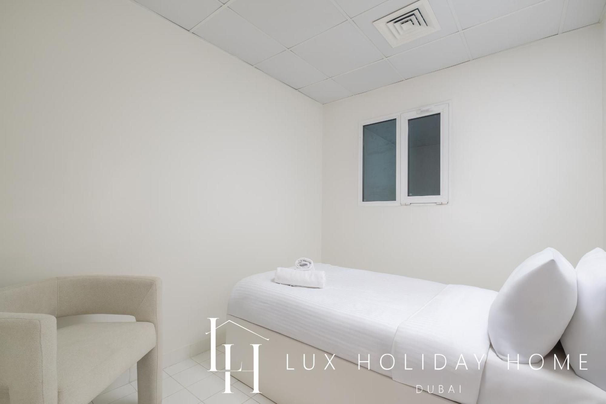 Lux The Al Seef Marina 2 Apartment Dubai